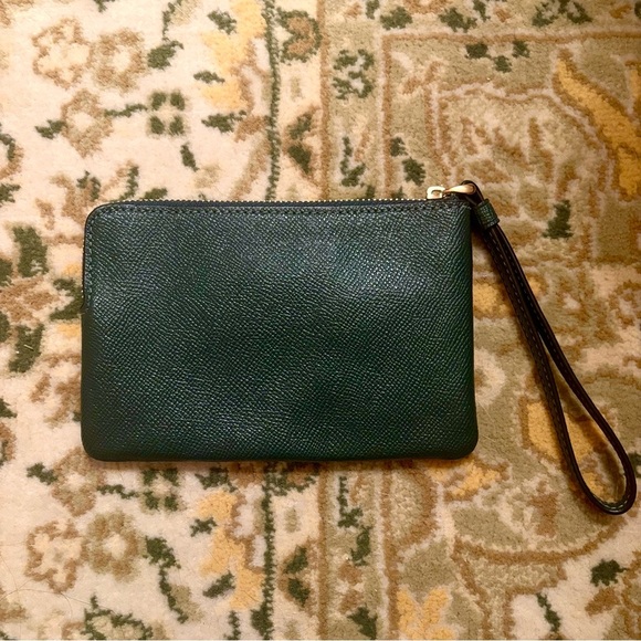 dark green corner zip wristlet - Picture 2 of 3
